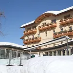Strandhotel Am 4*