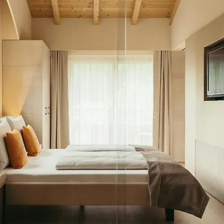 ホテル Strandhotel Am ヴァイセンゼー