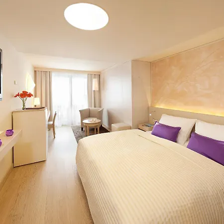 Strandhotel Am Weissensee