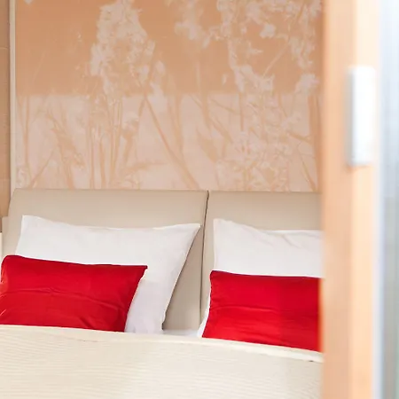 ホテル Strandhotel Am ヴァイセンゼー