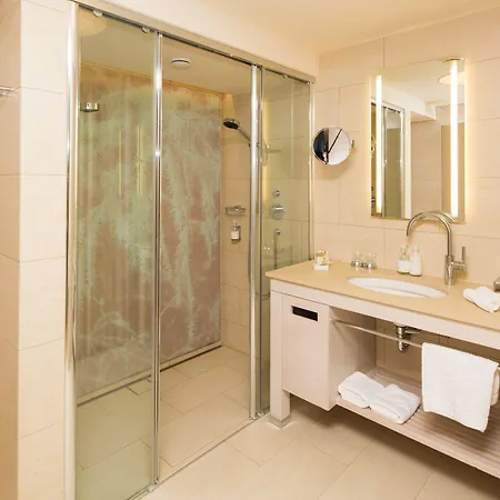 Strandhotel Am ホテル 4*