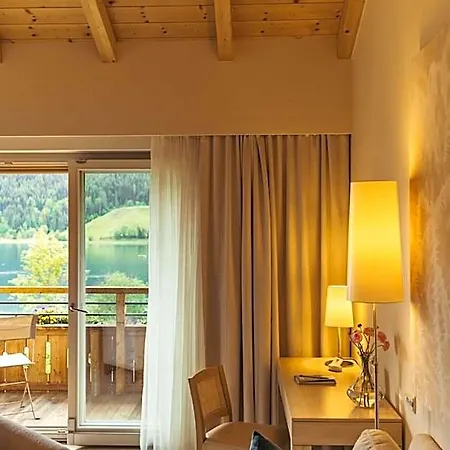 Strandhotel Am Weissensee
