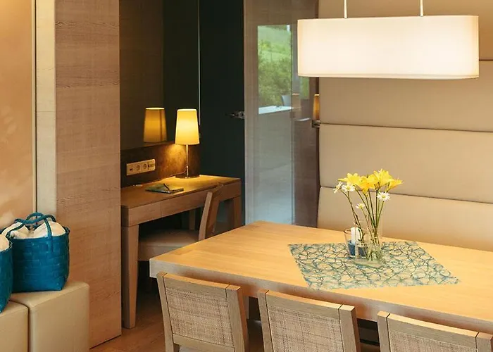 Strandhotel Am Weissensee 4*