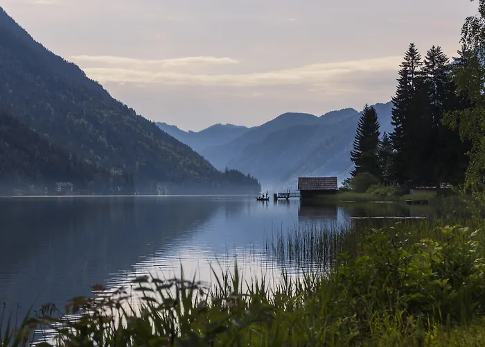 Hotel Strandhotel Am Weissensee 4*